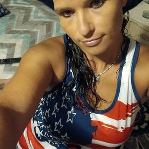 Meet your Posher, Barbi